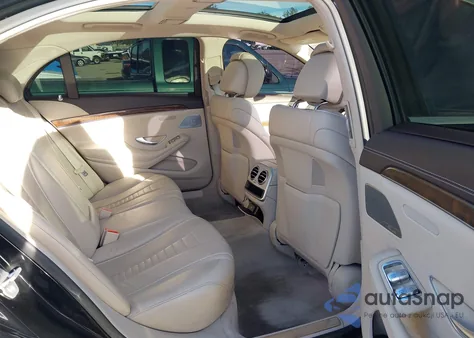 2015 Mercedes-Benz S 550 из США, поврежденный, VIN WDDUG8CB9FA132062